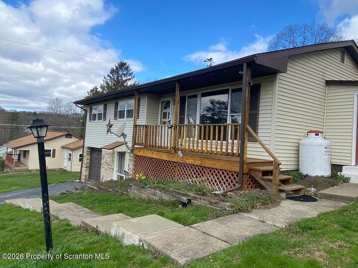 Property Photo:  20 Mountain View Terrace  PA 18657 