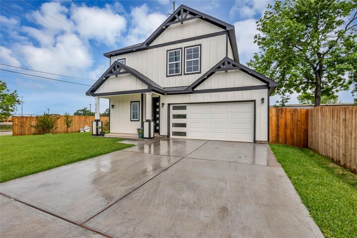 Property Photo:  3168 Golfcrest  TX 77087 