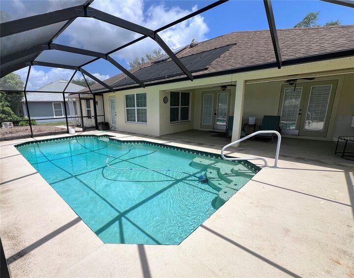 Property Photo:  6645 Northlake Drive  FL 33542 