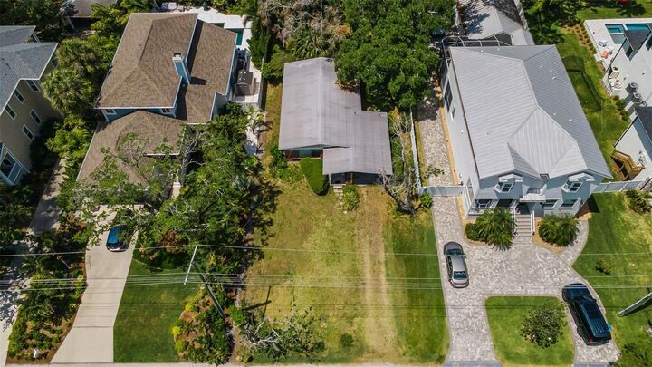 Property Photo: 2305 S Occident Street FL 33629
