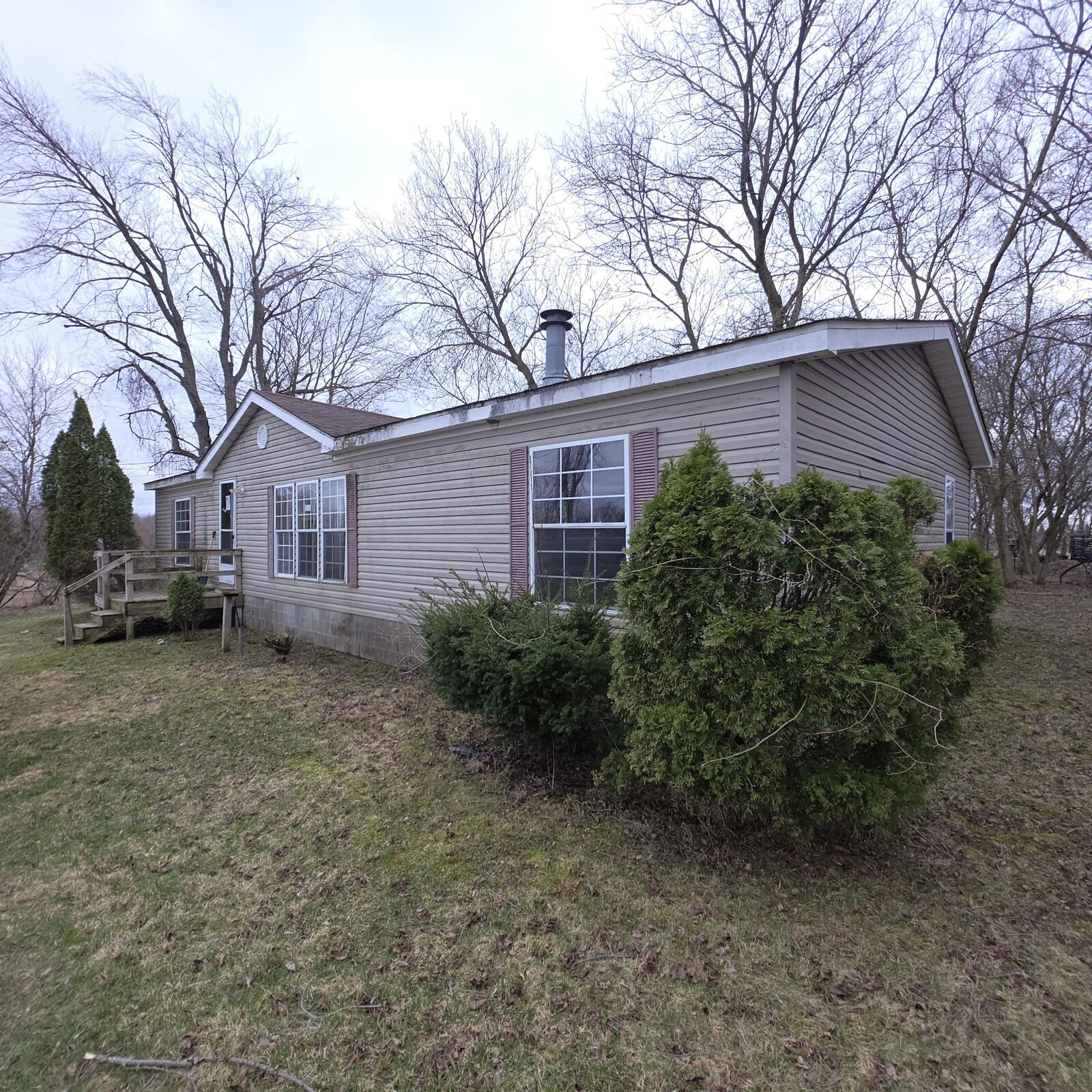Property Photo: 7110 W 44th Street MI 49412