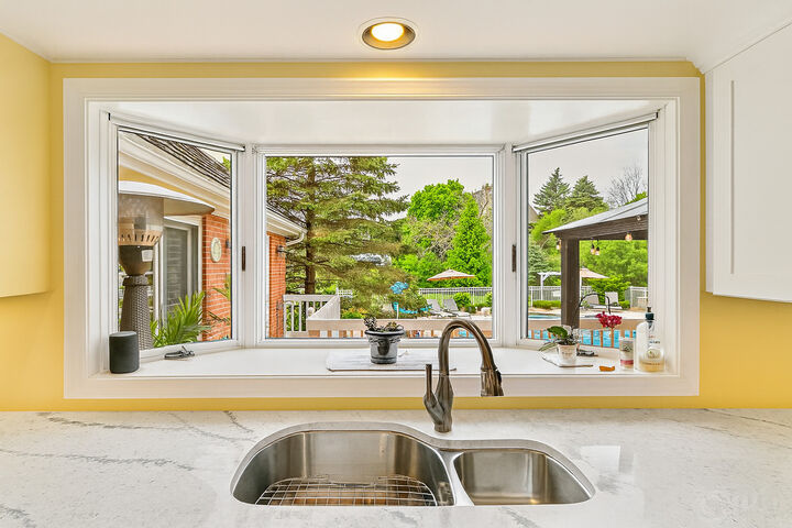 Property Photo:  4 Windsor Court  IL 60010 
