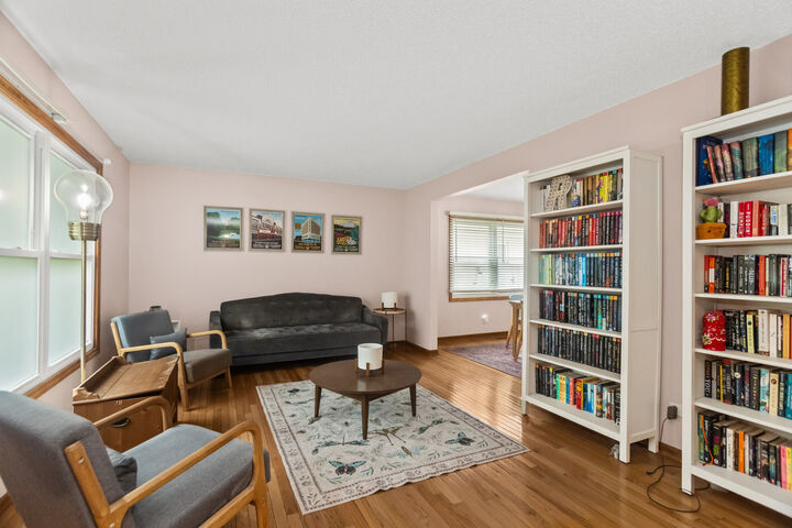 Property Photo:  1435 Sunnybrook Drive  IL 60540 