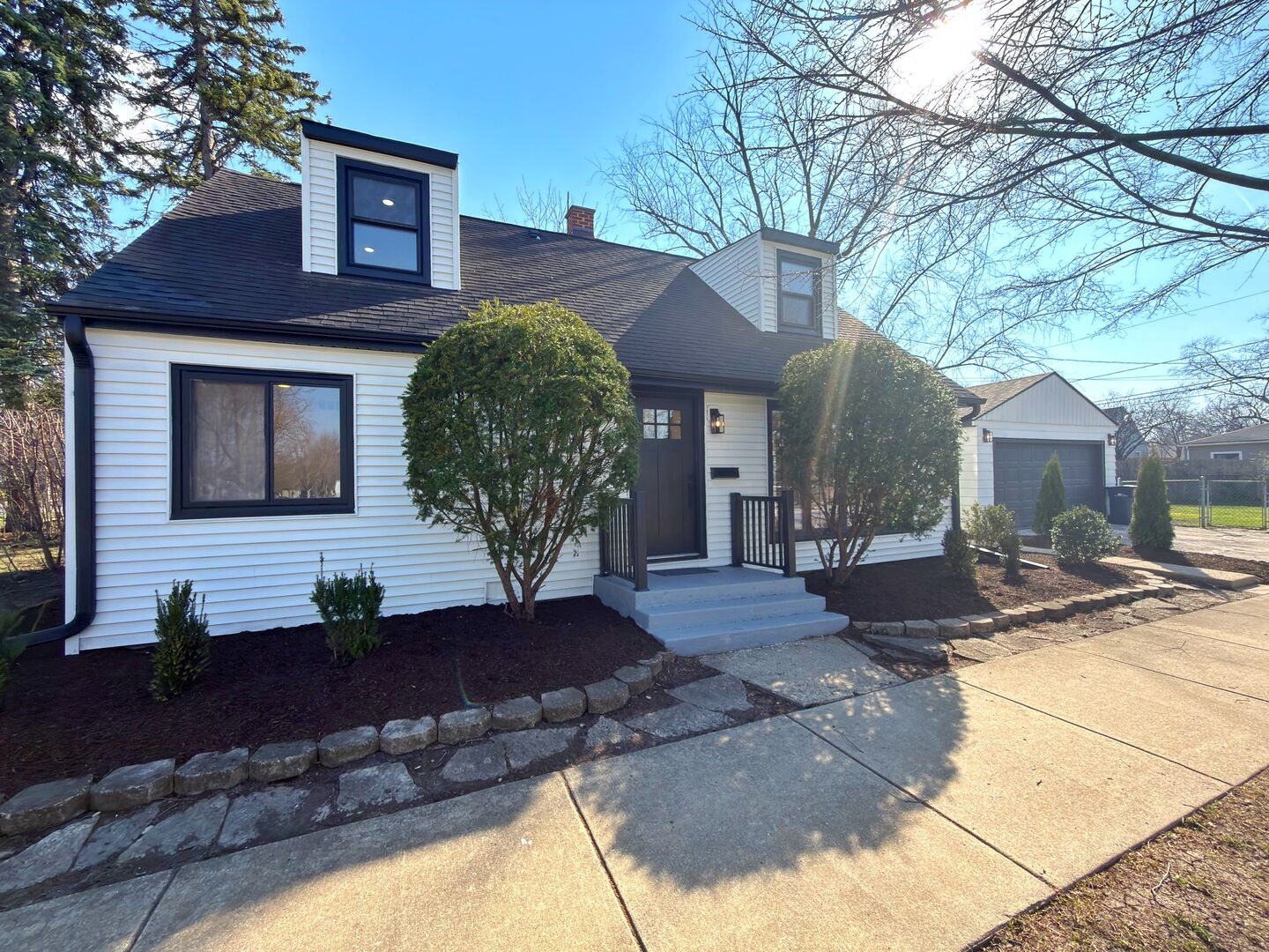 Property Photo:  219 E Berkshire Avenue  IL 60148 