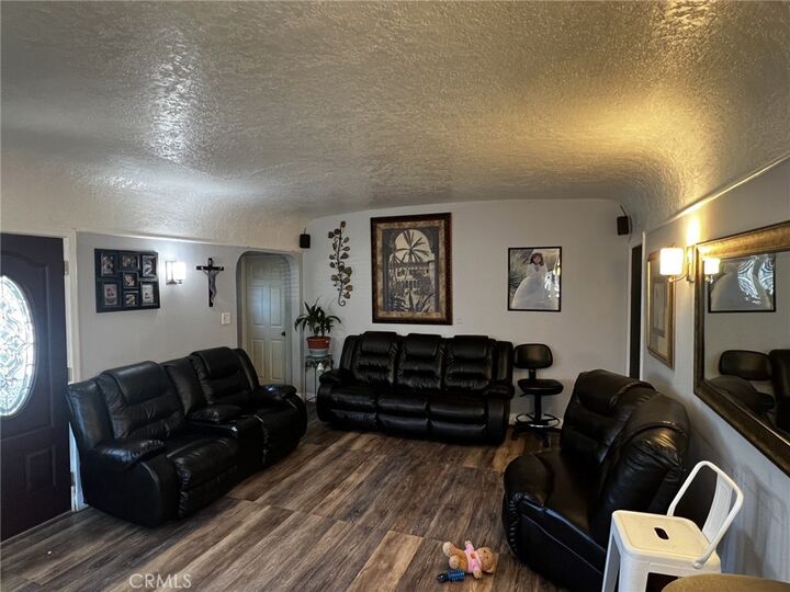 Property Photo:  2376 Locust Avenue  CA 90806 