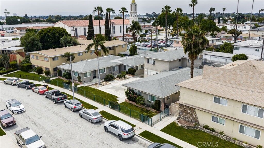 Property Photo:  3552 Brenton  CA 90262 