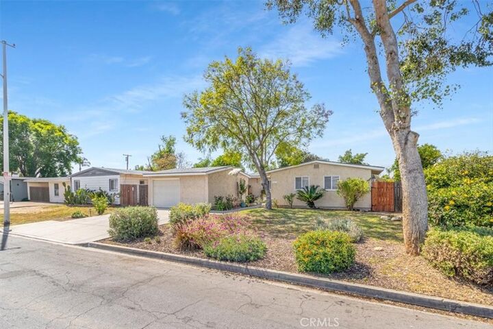 Property Photo:  527 Melham  CA 91744 