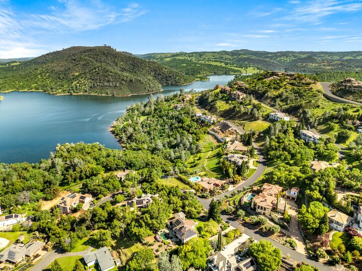 Property Photo:  721 Shoreline Pointe  CA 95762 