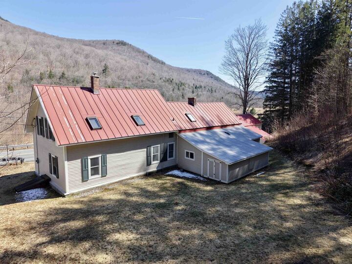 Property Photo: 2362 Vt Route 100 VT 05748
