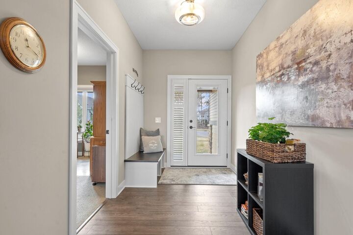 Property Photo: 5189 Sundial Court MN 55129