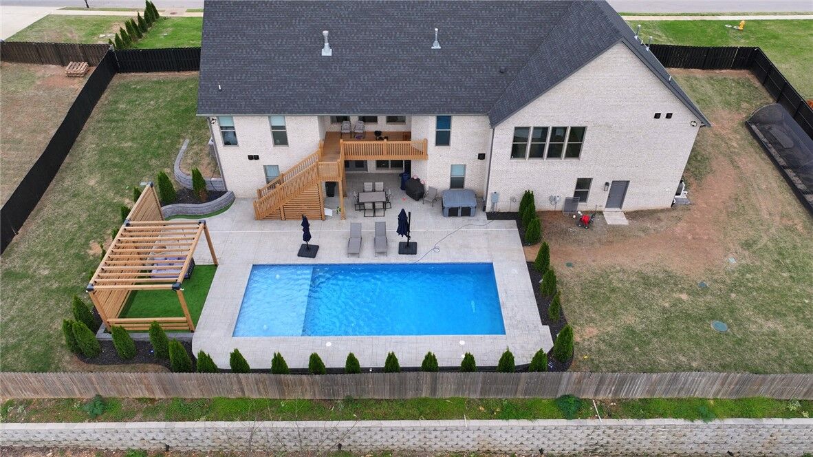 Property Photo: 1520 Elm Ridge Drive AR 72762