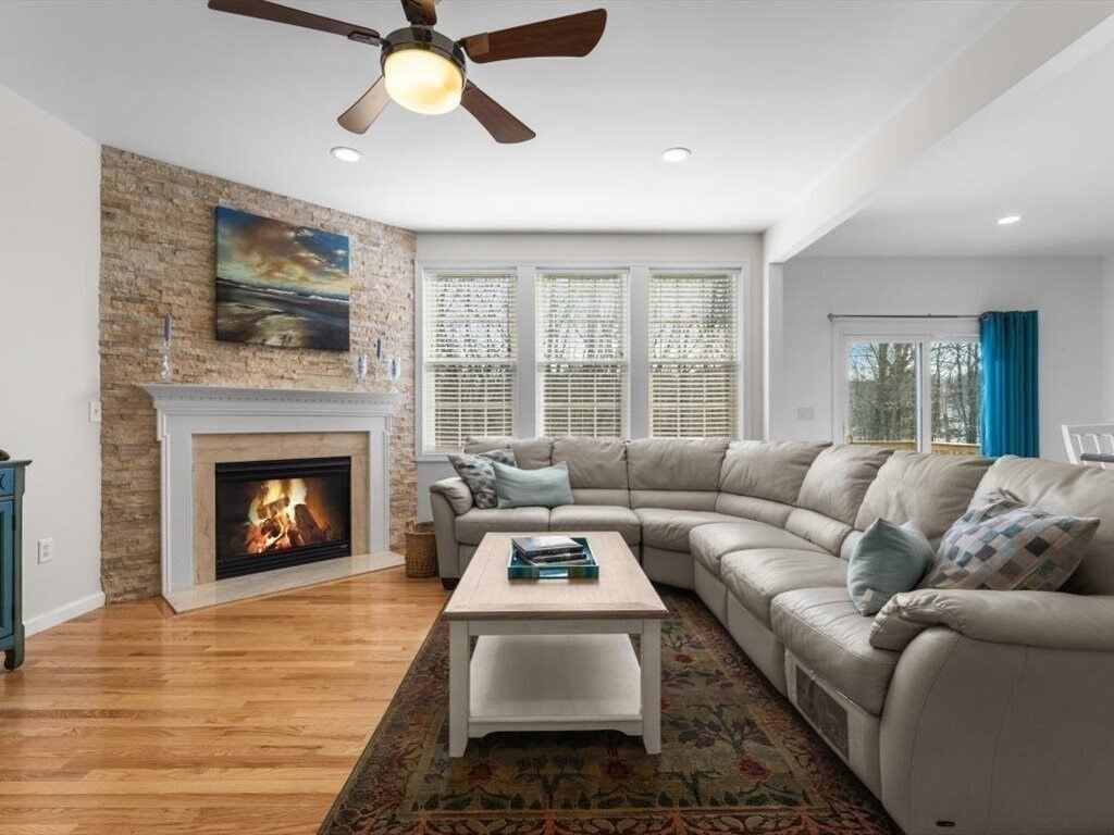 Property Photo:  100 Buttercup Ln 100  MA 01560 