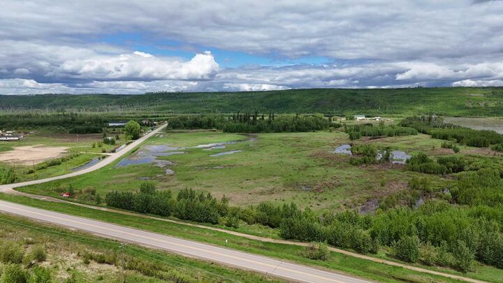 Property Photo:  3136 Draper Road  AB T9H 0B6 