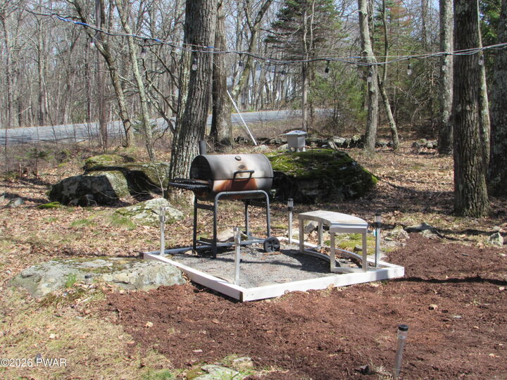 Property Photo: 127 Longridge Road PA 18428