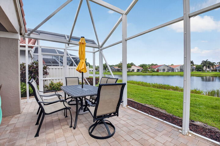 Property Photo: 11592 Lawton Road FL 33437