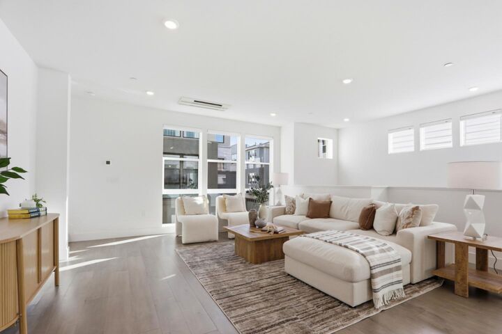 Property Photo: 3390 Eichers Place 102 CA 95051