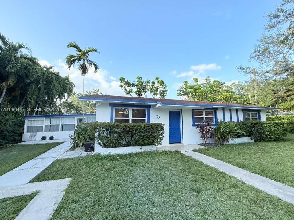 Property Photo:  325 NE 131st St A  FL 33161 