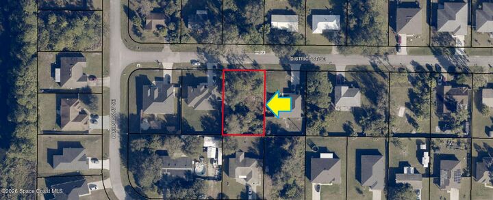 Property Photo:  120 District Street SE  FL 32909 