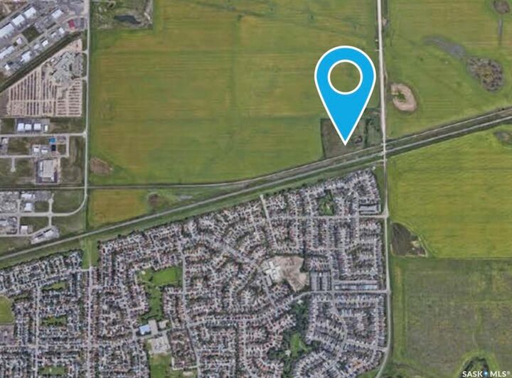 Property Photo:  600 Prince Of Wales Drive  SK S4Z 1A5 