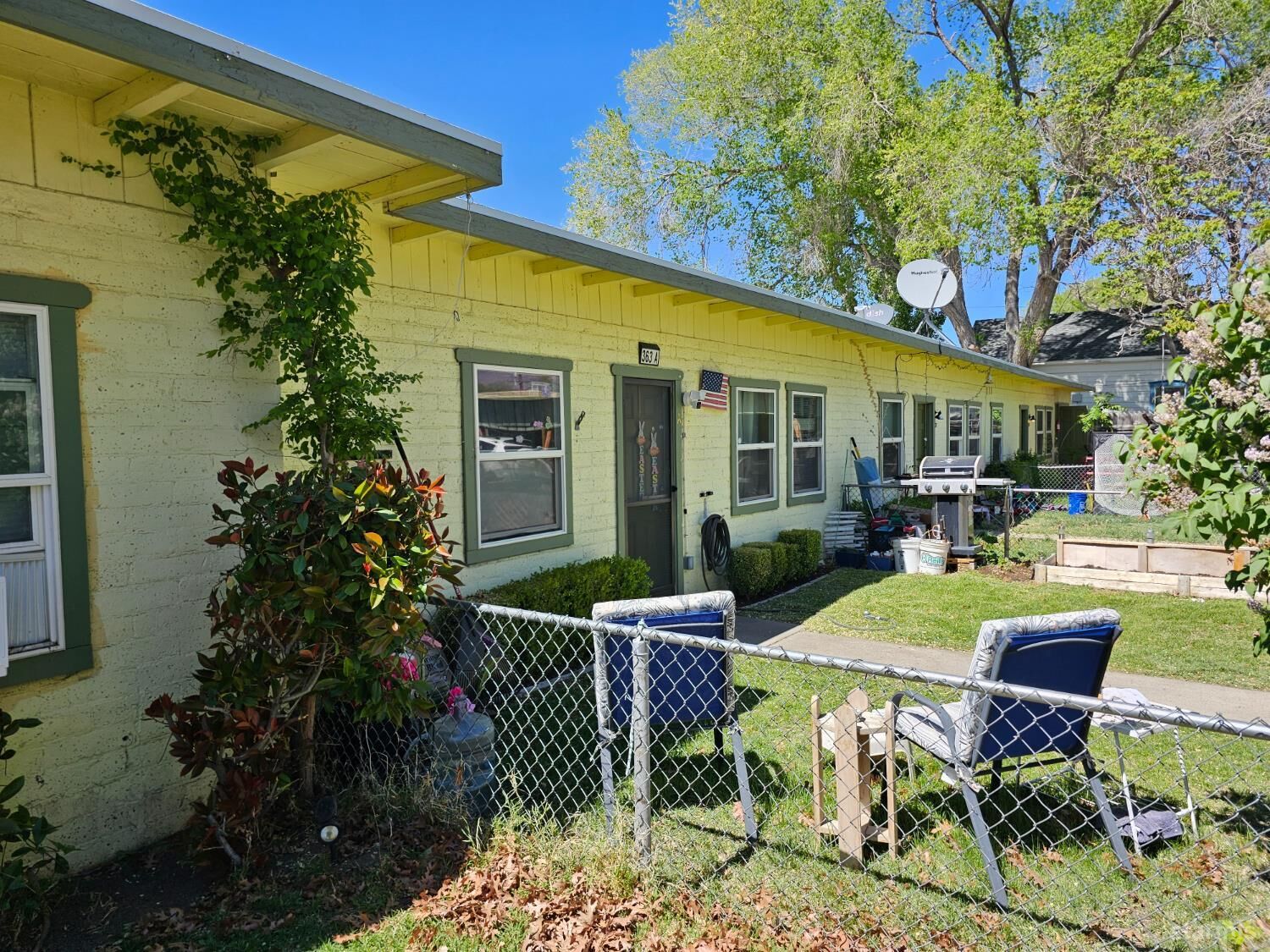 Property Photo:  363 Short Street  CA 93514 