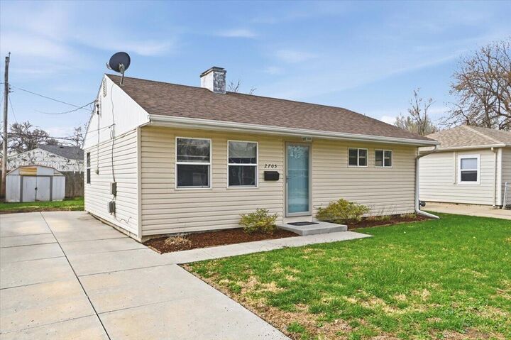 Property Photo:  2705 Avenue H  IA 51501 