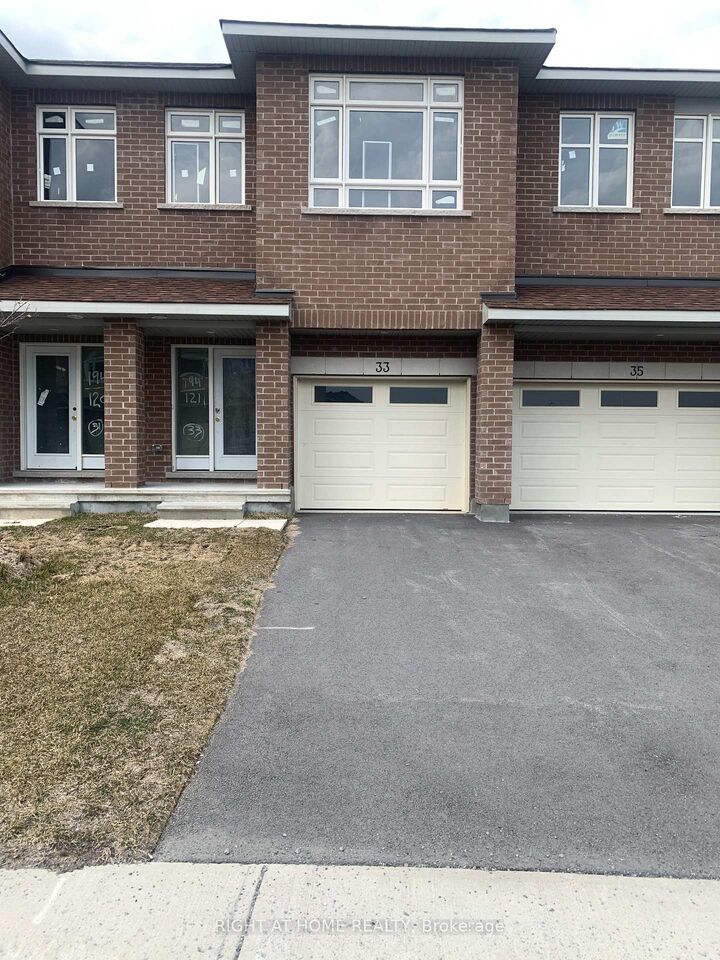 33 Wylie Way — photo 1