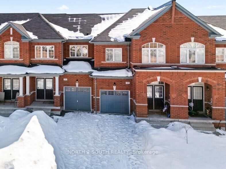 Property Photo: 15 Gower Drive ON L4G 0V9