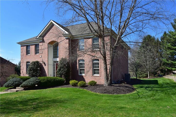 Property Photo: 317 Abbey Brook Ln PA 15367