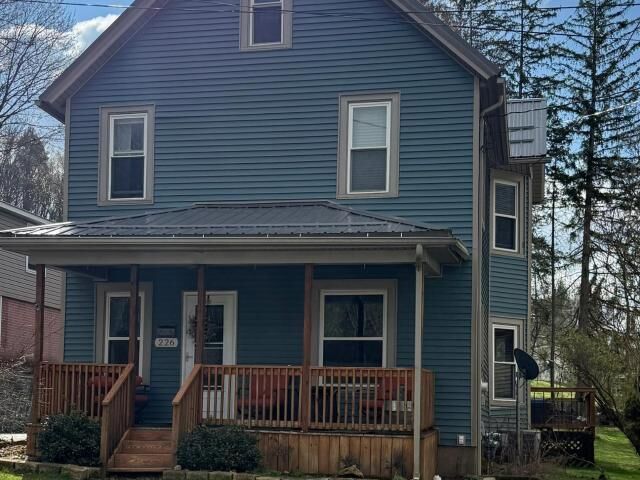 Property Photo:  226 Canton Street  PA 16365 