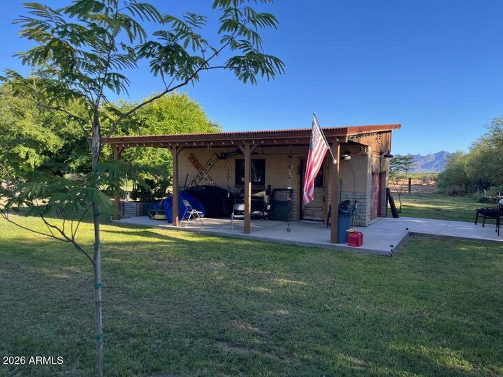 Property Photo:  9115/9131 W Broadway Road -  AZ 85353 