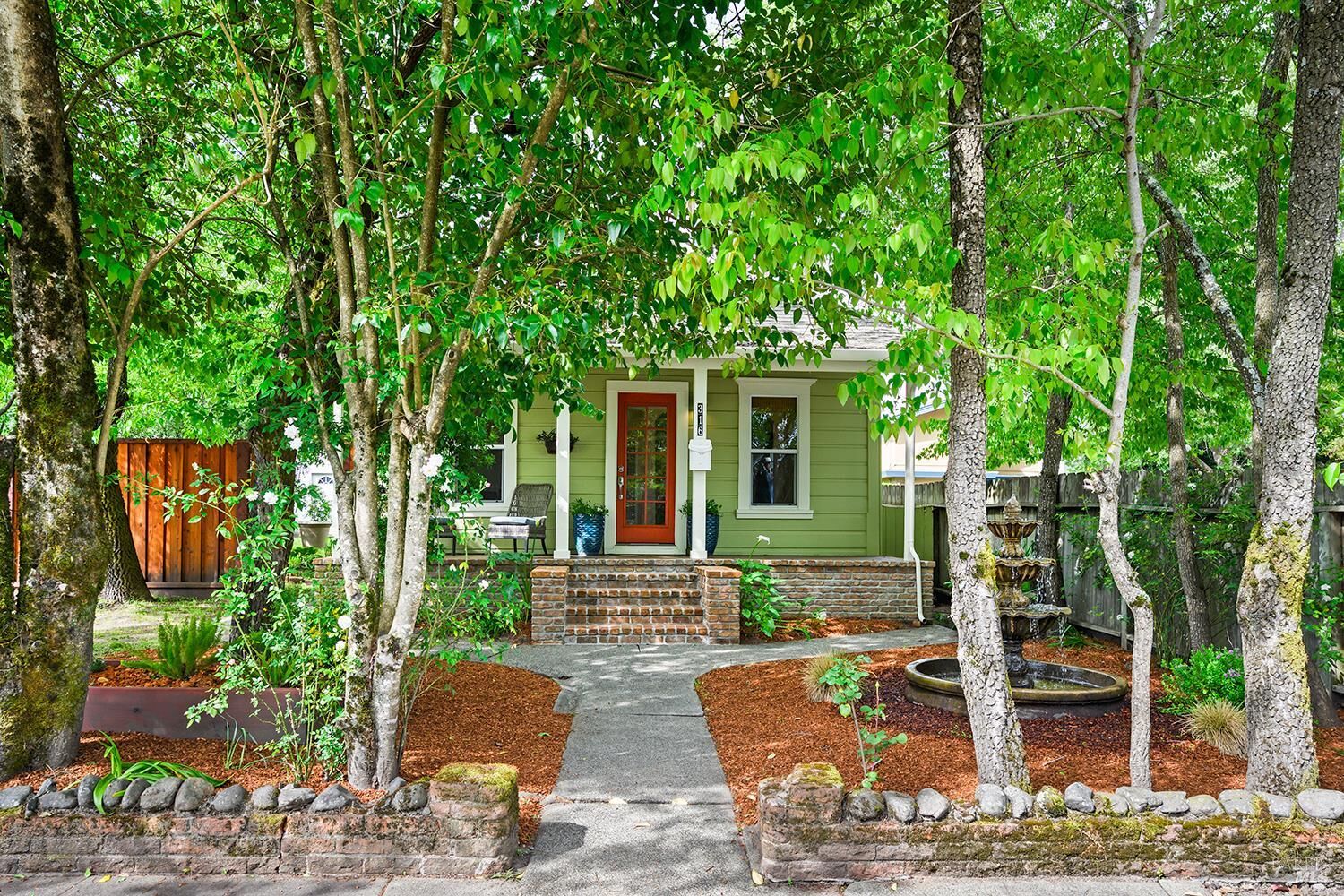 Property Photo:  316 318 Petaluma Avenue  CA 95472 