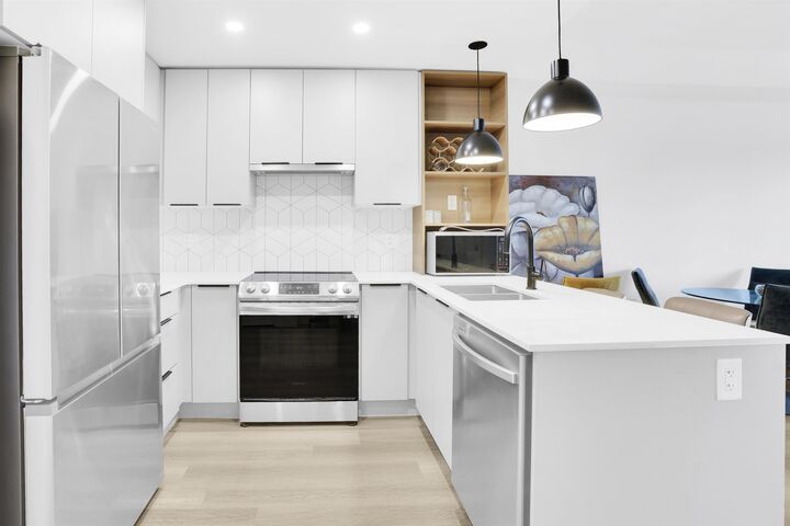 Property Photo: 10778 138 Street 611 BC V3T 4K8