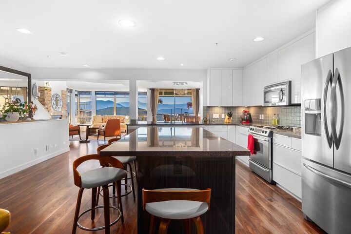 Property Photo: 8534 Seascape Court BC V7W 3J7