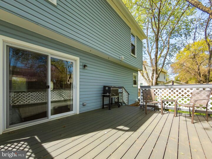 Property Photo:  14622 Lock Drive  VA 20120 