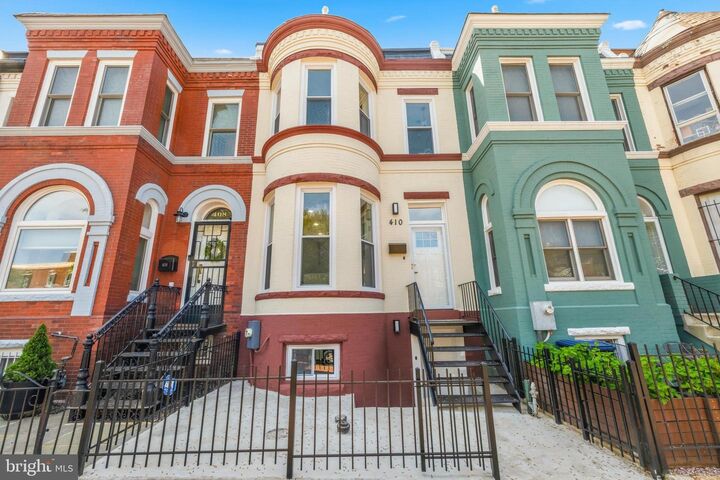 Property Photo:  410 N Street NW  DC 20001 