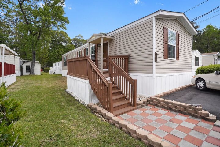 Property Photo:  966 Periwinkle Pl.  SC 29577 