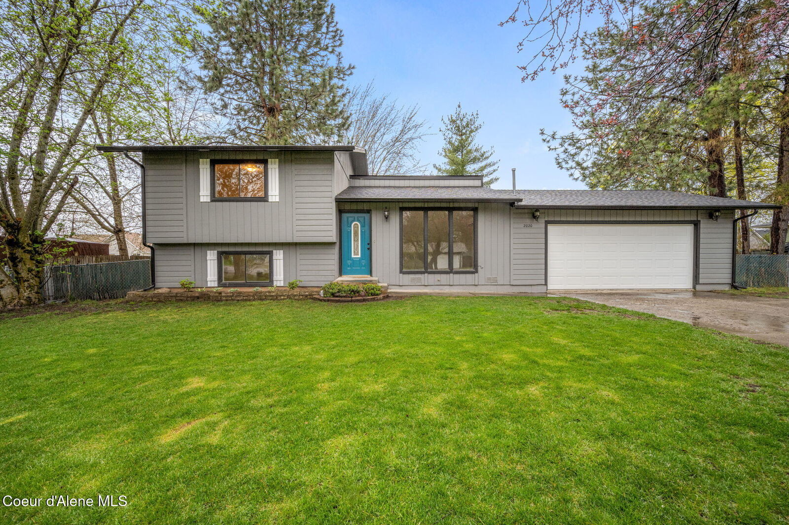 Property Photo:  2020 W James Crowe Dr  ID 83835 
