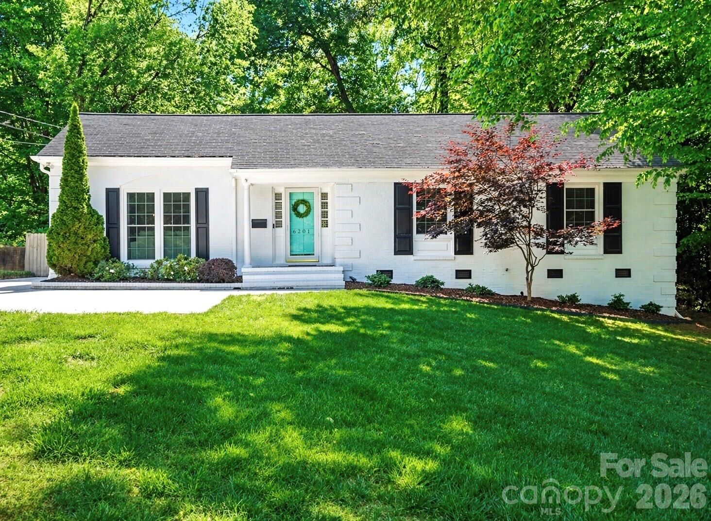 Property Photo:  6201 Colchester Place  NC 28210 