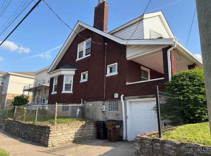 Property Photo:  5012 Kemper Avenue  OH 45217 