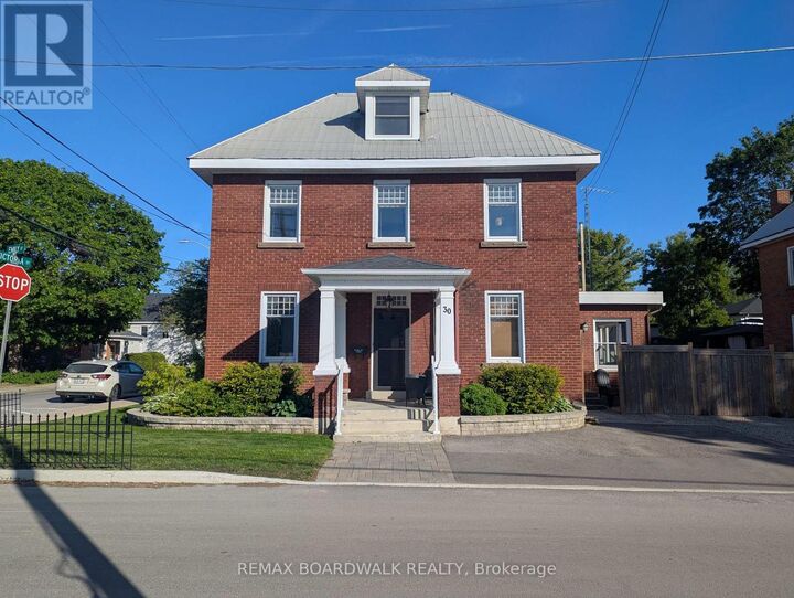 30 Emily Street — photo 1