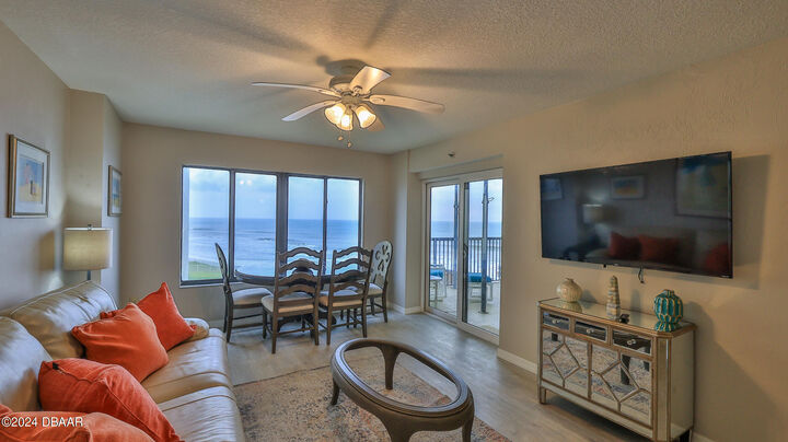 Property Photo:  2615 S Atlantic Avenue 3F  FL 32118 