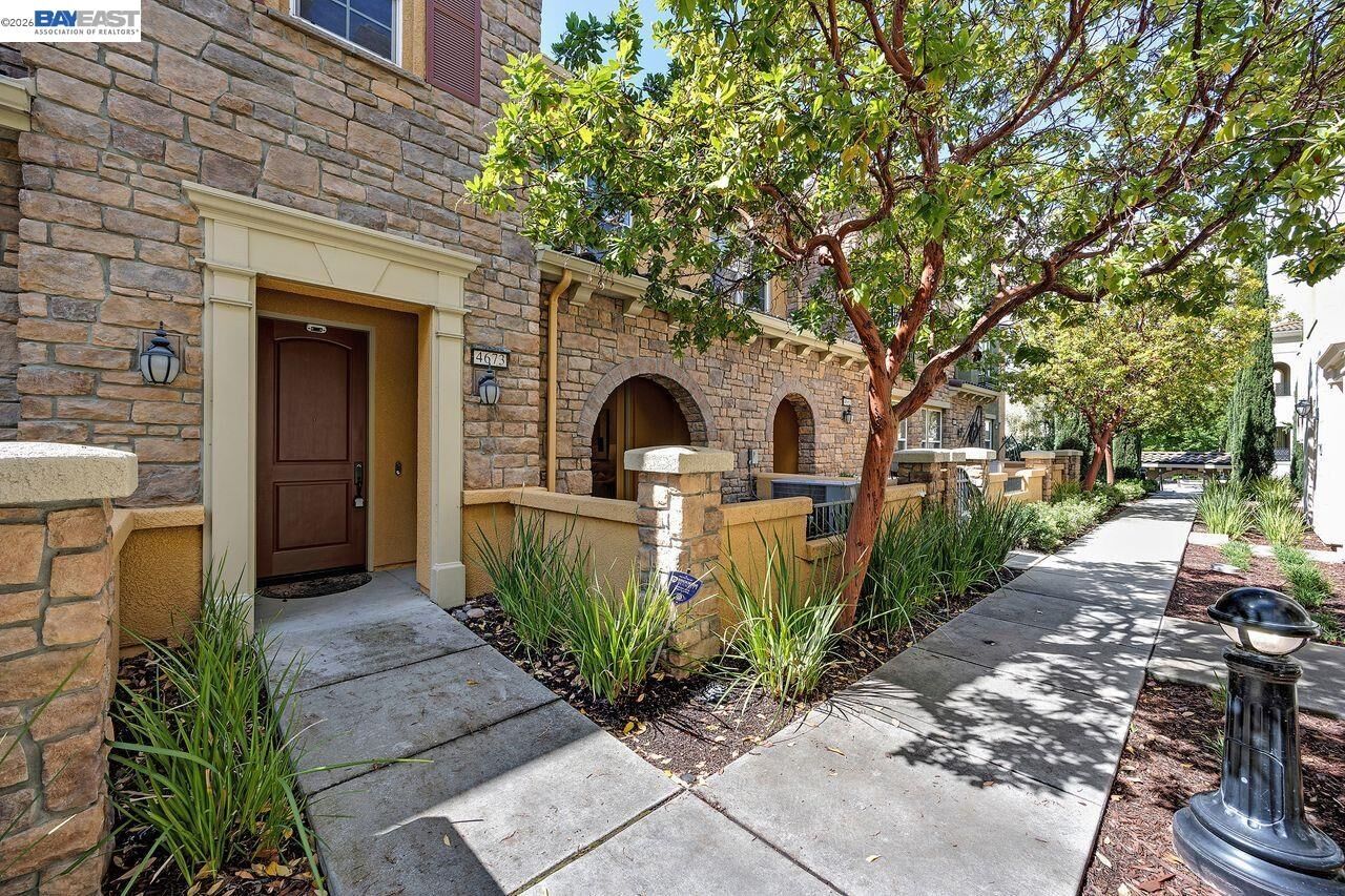 Property Photo: 4673 Rimini Ct CA 94568