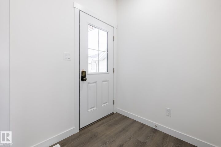 Property Photo: 140 Lemon Close AB T7X 0G8