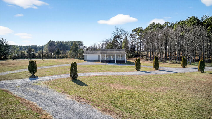 Property Photo:  229 Davis Lane Lane  TN 37362 