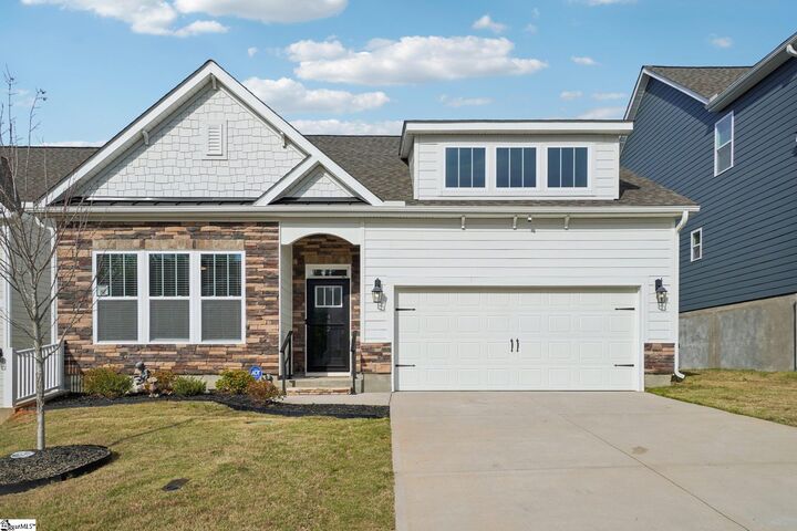 Property Photo: 432 Jack Hunter Place SC 29388