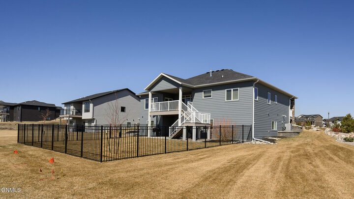 Property Photo: 1903 Tule Lane ND 58503
