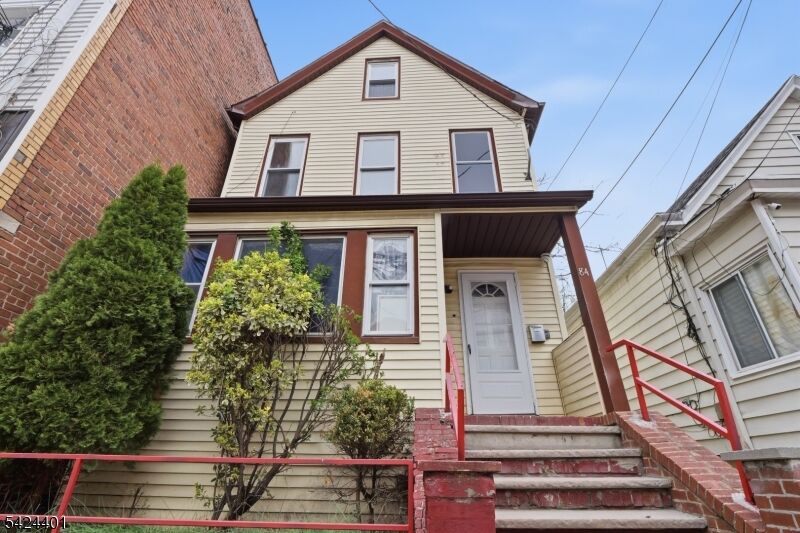 Property Photo:  84 Center St 2  NJ 07011 