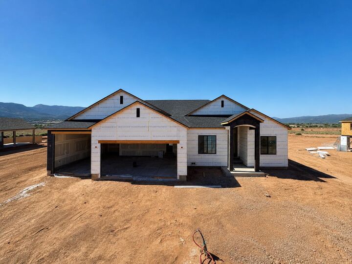Property Photo: 4629 W 150 N Lot 205 UT 84720