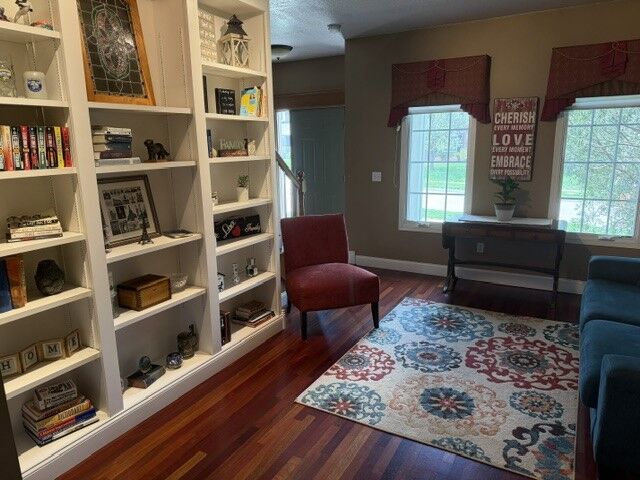 Property Photo: 5458 Westwood Drive IA 50266