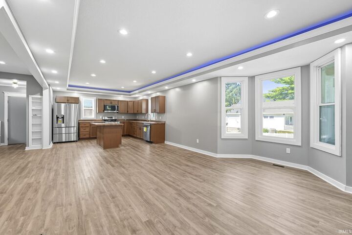 Property Photo: 1040 Delaware Avenue IN 46805-3456